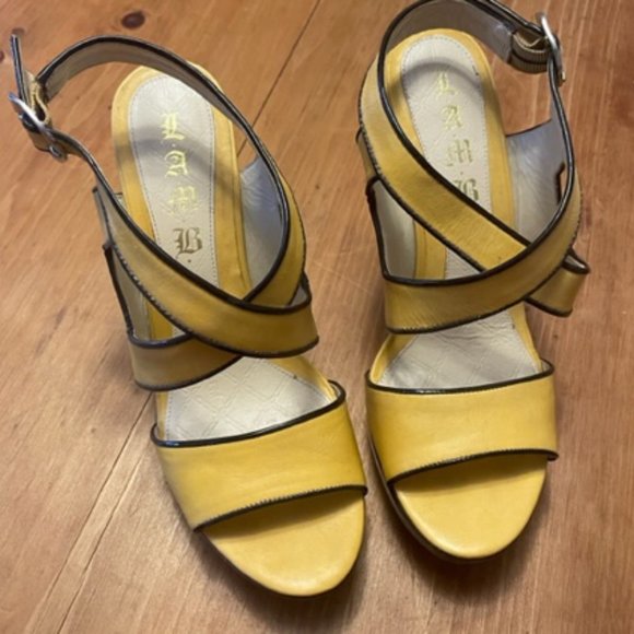 L.A.M.B.  by Gwen Stefani - Yellow Leather Platform Shoes Size 8.5 - Picture 3 of 6